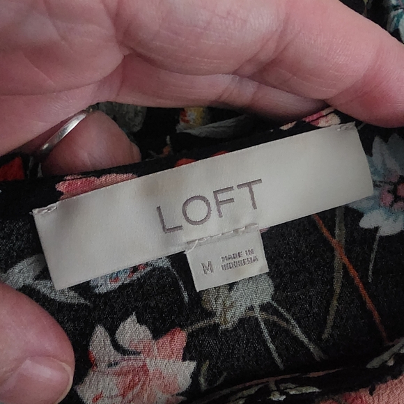 Loft Floral Blouse Lily Bubble Hem Top Black Boho Office Classic Women's Medium - Picture 9 of 10